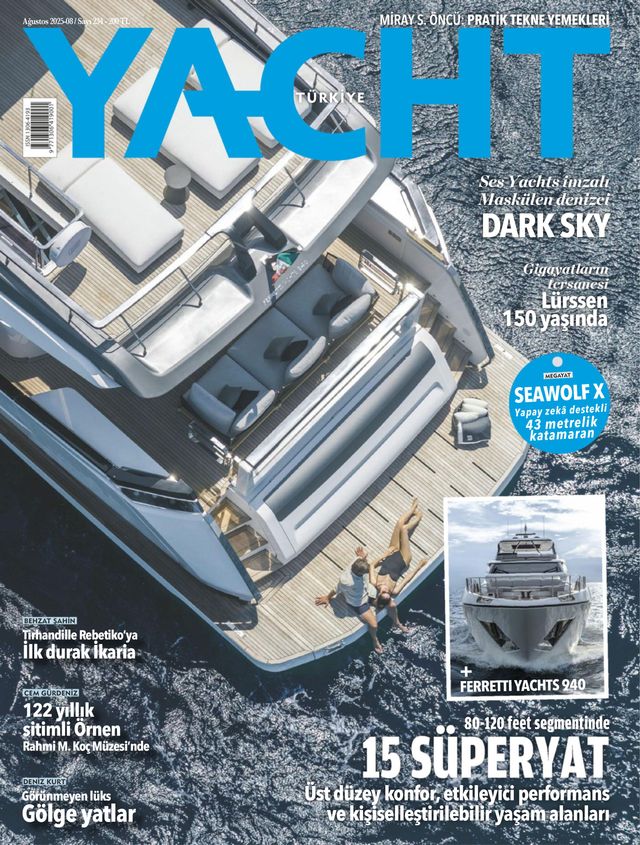 Yacht
