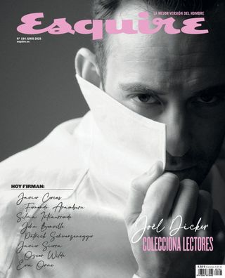 Esquire Spain - Junio 2025 Esquire Spain Cover - Junio 2025 Edition