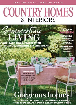 Country Homes & Interiors