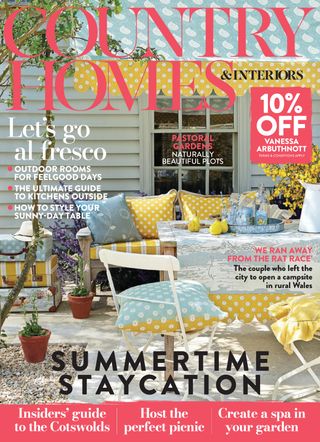 Country Homes & Interiors - July 2025 Country Homes & Interiors Cover - July 2025 Edition