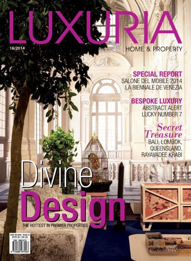 LUXURIA