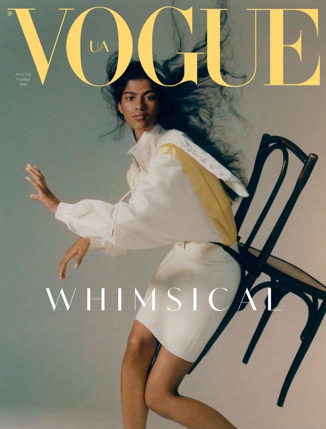 女性情報誌 Vogue Ukraine Magazine October 2021 2.jpg