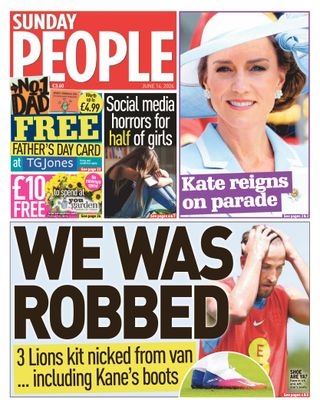 Sunday People