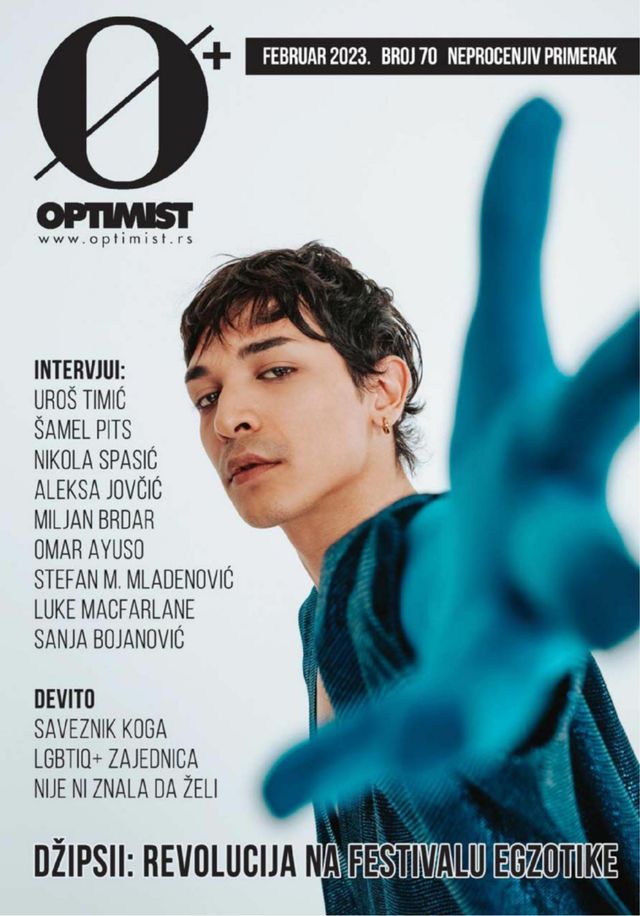 Gå ubegrenset med Magzter GOLD