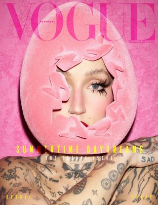 Get digital access to Vogue Portugal Magazine | Magzter.com